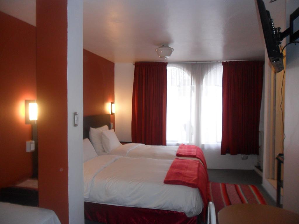 La Casa De Ana - Peru Bed & Breakfast Yanahuara ภายนอก รูปภาพ
