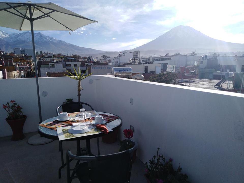 La Casa De Ana - Peru Bed & Breakfast Yanahuara ภายนอก รูปภาพ