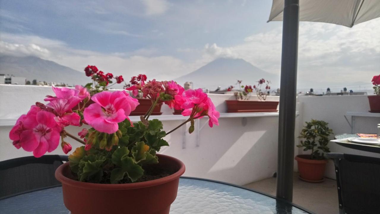 La Casa De Ana - Peru Bed & Breakfast Yanahuara ภายนอก รูปภาพ