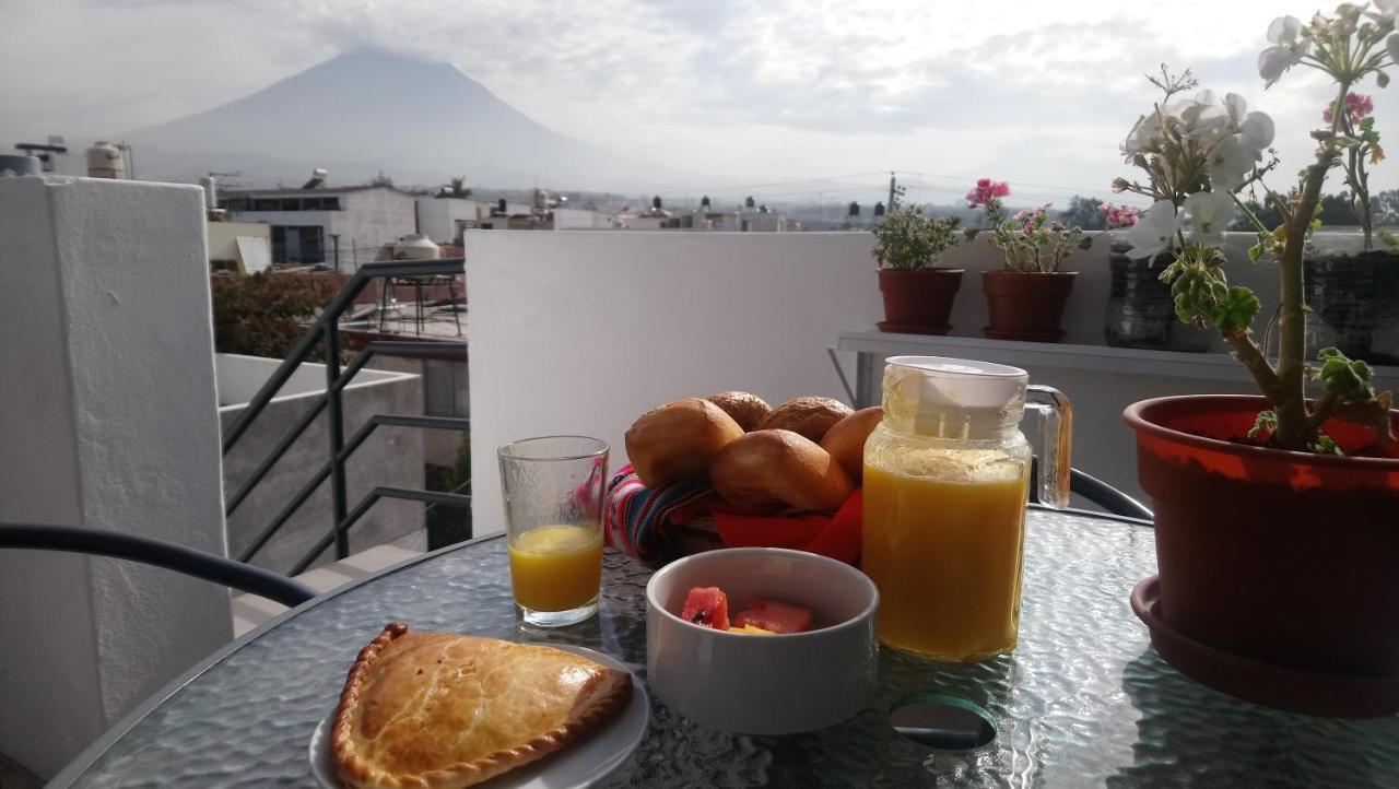 La Casa De Ana - Peru Bed & Breakfast Yanahuara ภายนอก รูปภาพ