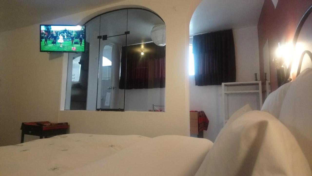 La Casa De Ana - Peru Bed & Breakfast Yanahuara ภายนอก รูปภาพ