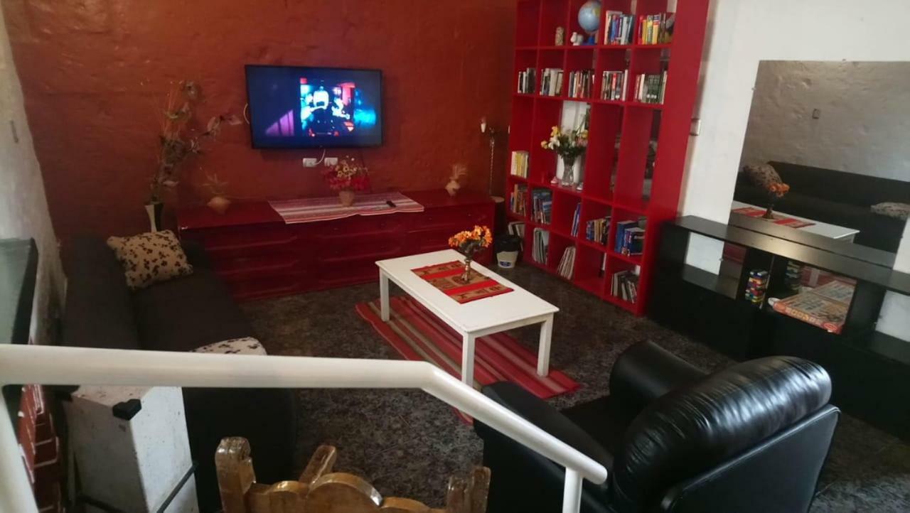 La Casa De Ana - Peru Bed & Breakfast Yanahuara ภายนอก รูปภาพ